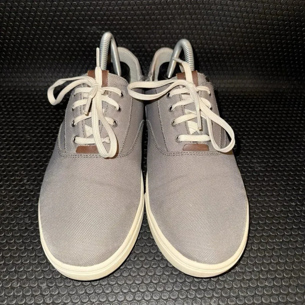 OluKai Kahu Lace Up Sneaker Fog Off White Gray Textile Sneakers Mens Size 8